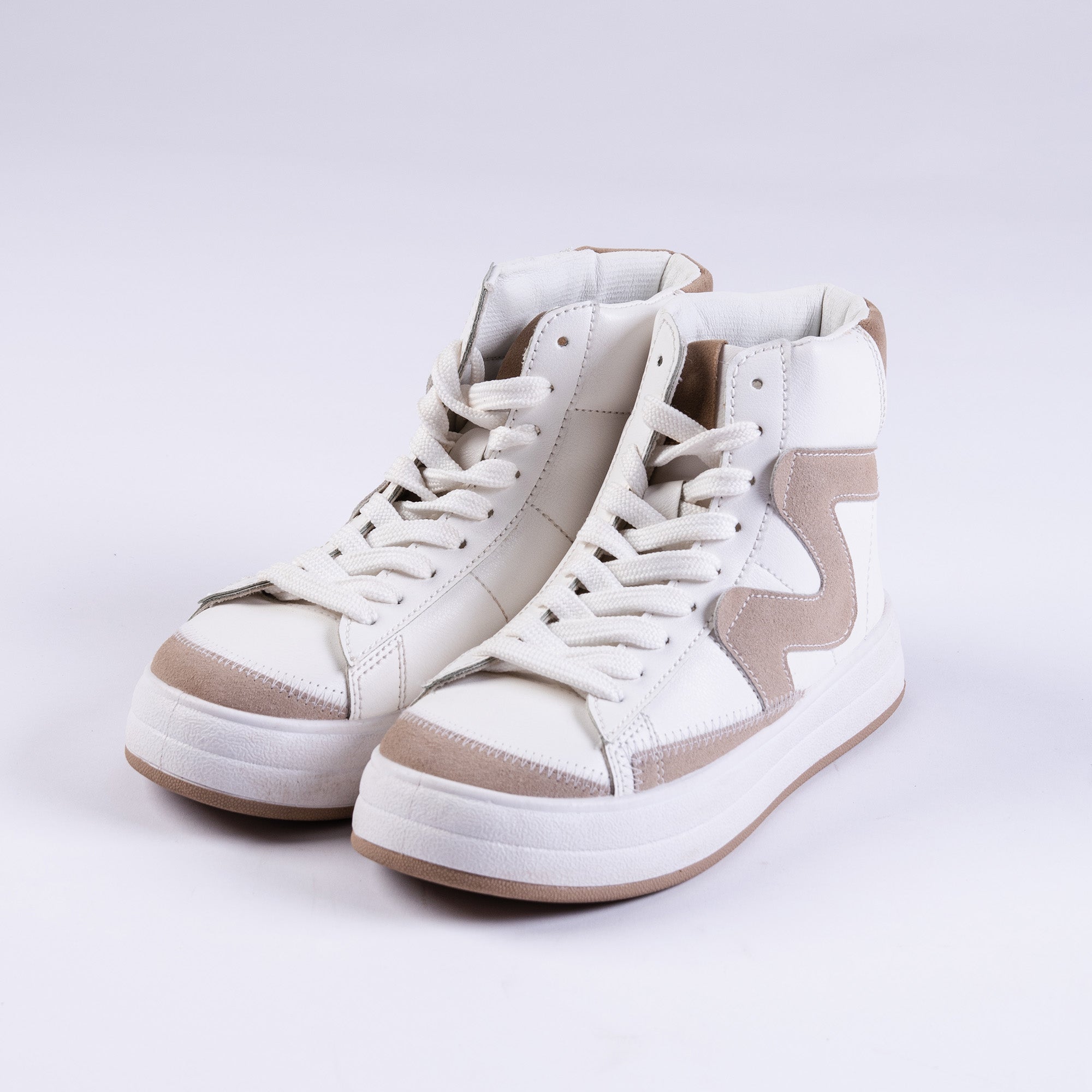 All beige fashion sneakers