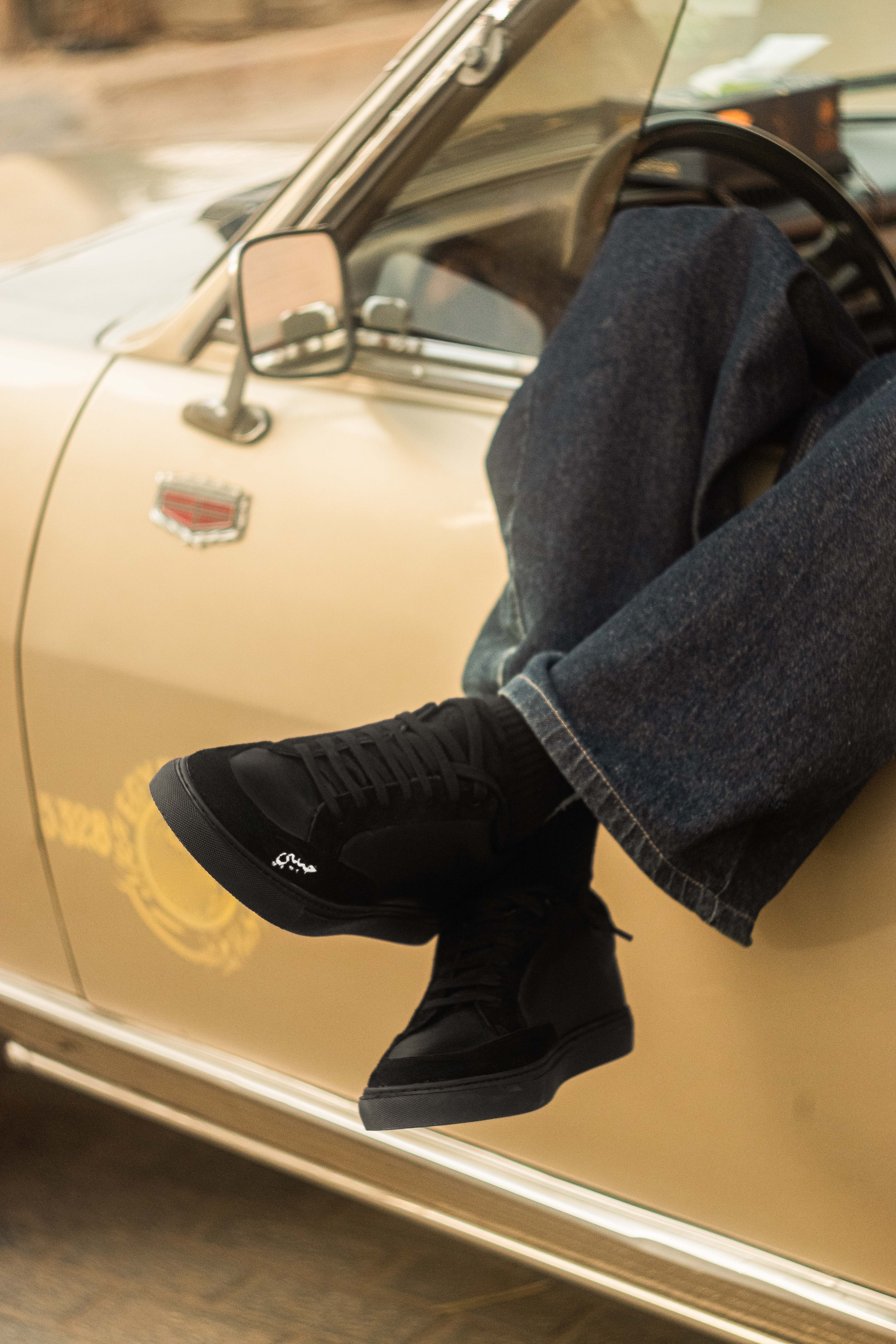 HBB’01 - Low Black